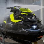 Kozmetika pre vodné skútre – ochrana nielen pred slanou vodou