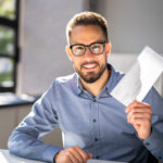 Podnikateľ plánuje založenie s.r.o. a pripravuje potrebné dokumenty